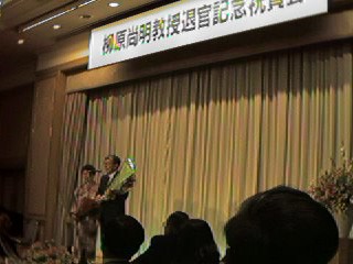 QV10129.jpg